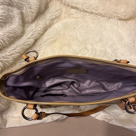 Beige Coach Tote - Picture 2 of 4